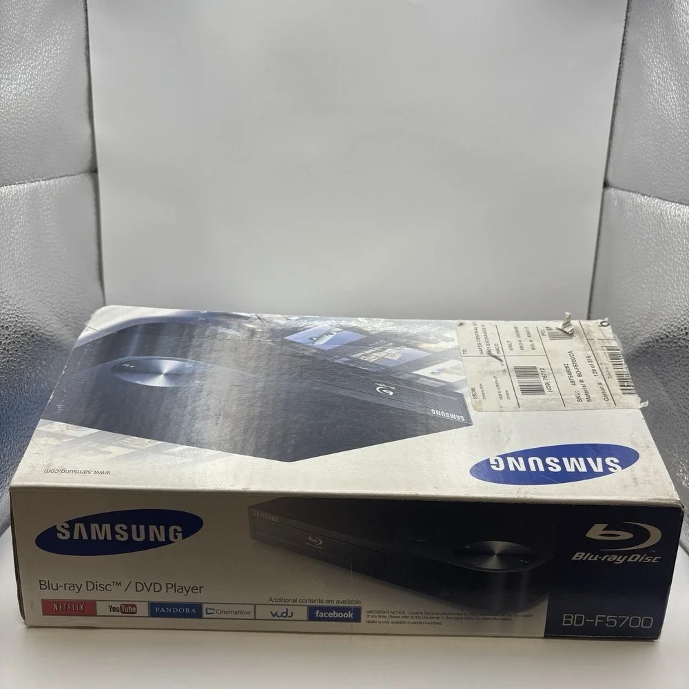 Samsung BD-FM57C 1080P Smart Blu-ray DVD Player Wi-Fi Streaming -Complete W/ Box